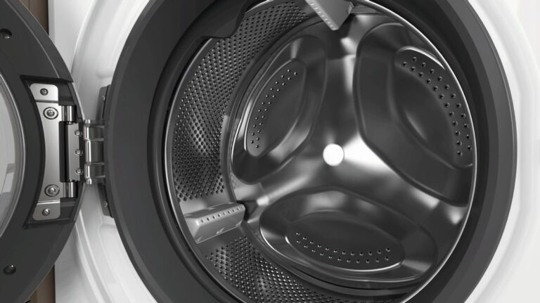 Стиральная машина Hotpoint NSD 6239 S VE RU — изображение 2