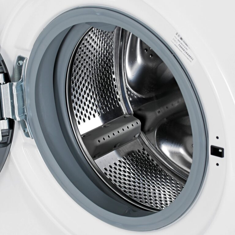 Стиральная машина Hotpoint NSS 6015 K RU, белый — изображение 6
