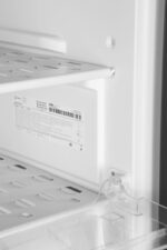 Морозильная камера Indesit DSZ 5175 G, серебристый Морозильная камера Indesit DSZ 5175 G, серебристый